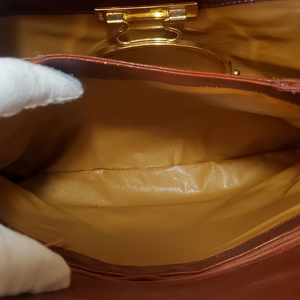 Lou Taylor Vintage 70s Shoulder Bag Italian Made With Mirror - Picture 6 of 16